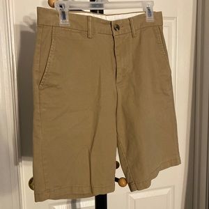 Old Navy Built-In Flex Khaki Shorts